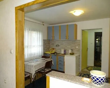 Apartman Alen *
